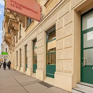 Urban Naschmarkt Apartment
