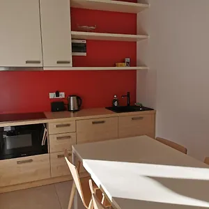 https://cube-studio-by-the-river.hotels-in-ljubljana.com