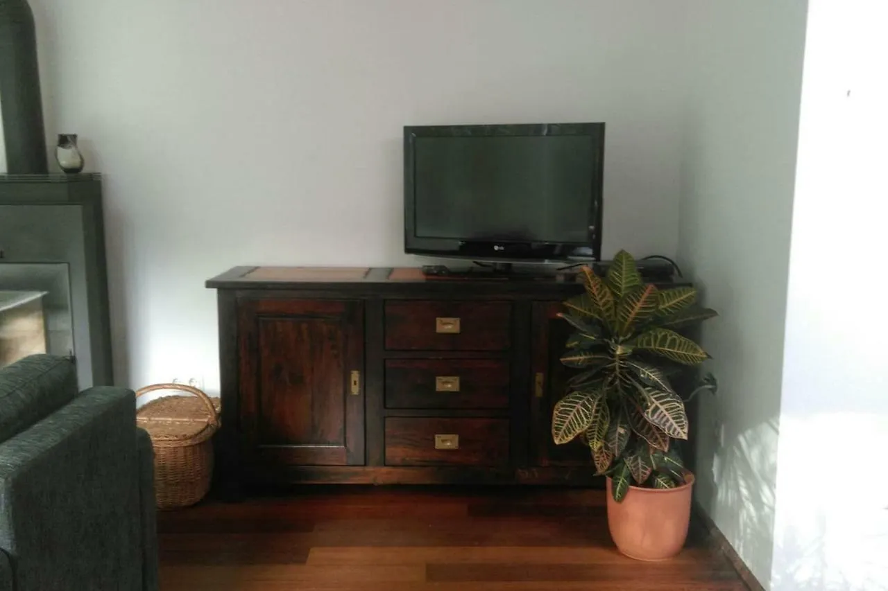 Ruhige, Grosse Ferienwohnung Am Muehlberg, Stadtrand Vienna